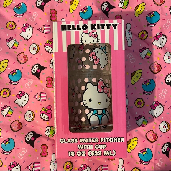 Hello Kitty Water Pitcher And Cup Set - Picture 1 of 3